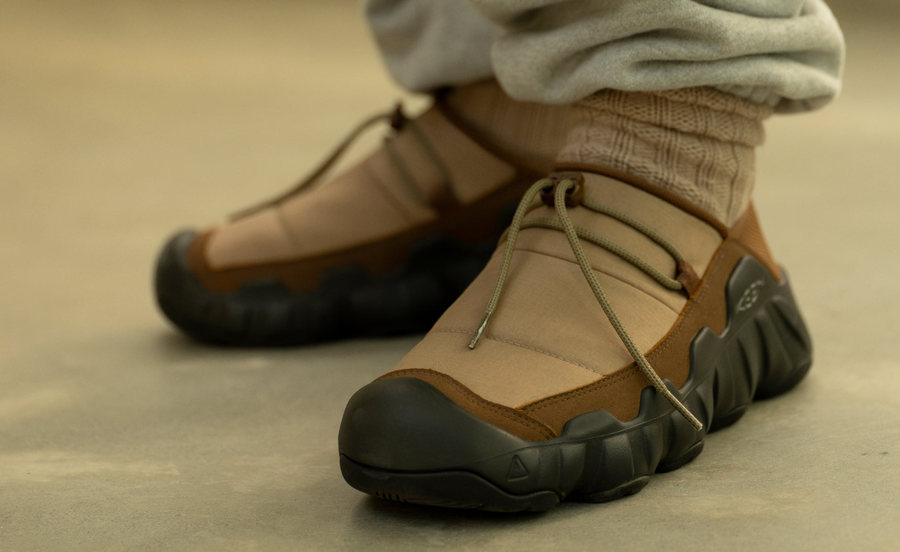 Men's Hypowser Crushback Shoe  |  Black/Black - Image 7